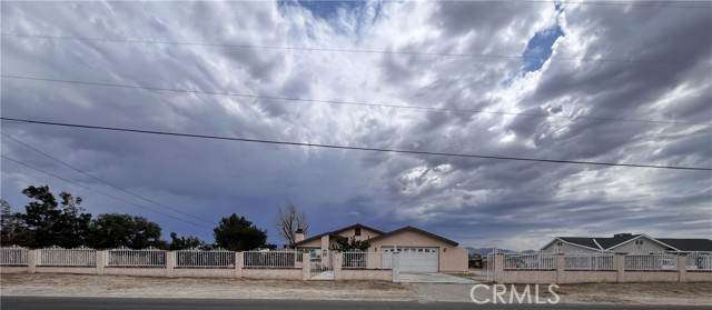 10306 Avenue R10 - Photo 1