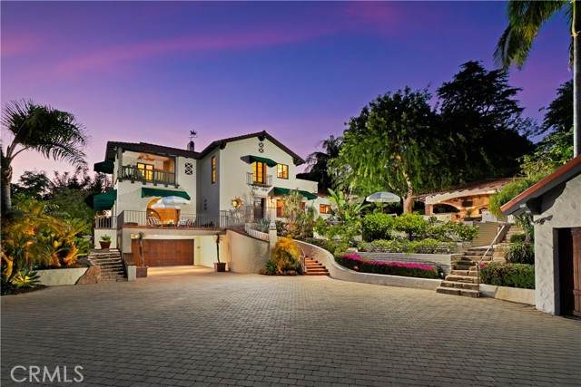 1681 La Loma Dr - Photo 1