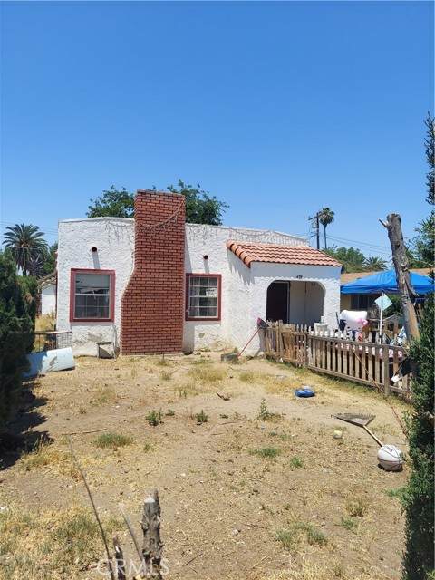 439 Santa Fe Street - Photo 1