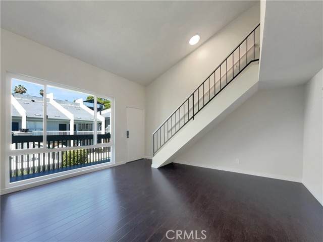 1124 Eureka Street - Photo 1