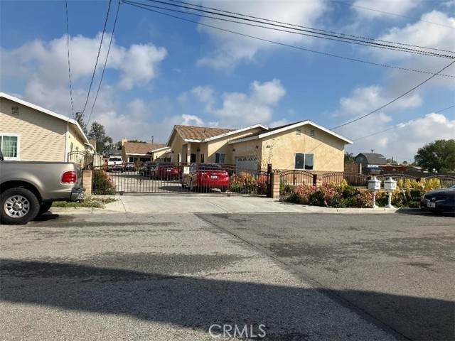 17548 Court Street - Photo 1