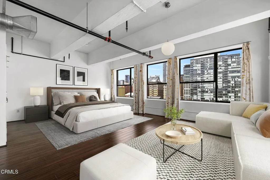 746 Los Angeles Street - Photo 1