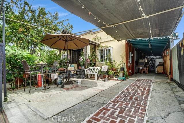 11847 Alabama Street - Photo 1
