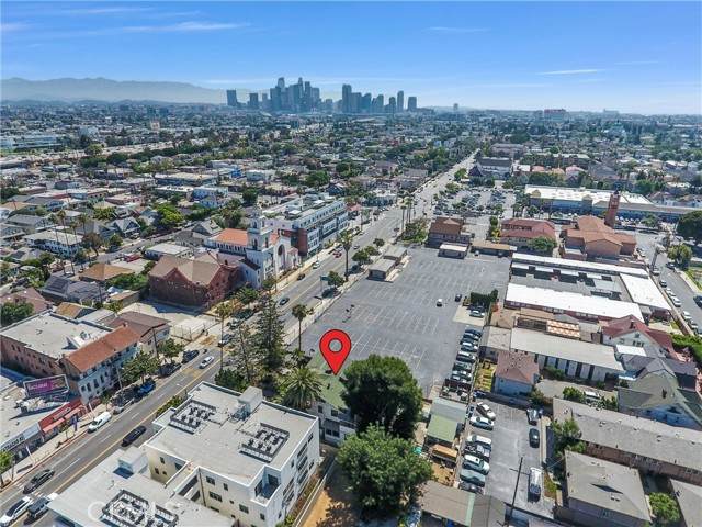 1470 Adams Boulevard - Photo 1