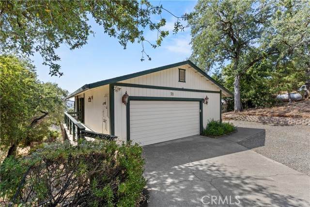 71 Galaxy Avenue - Photo 1