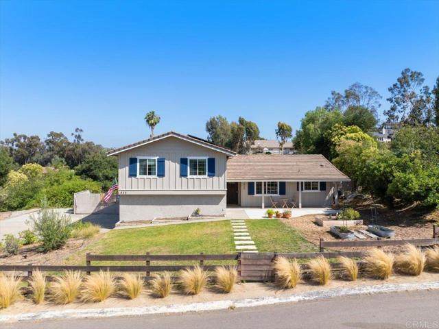 835 Minor Drive - Photo 1