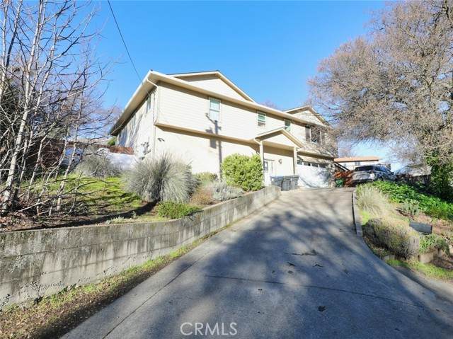 5585 Sunrise Drive - Photo 1