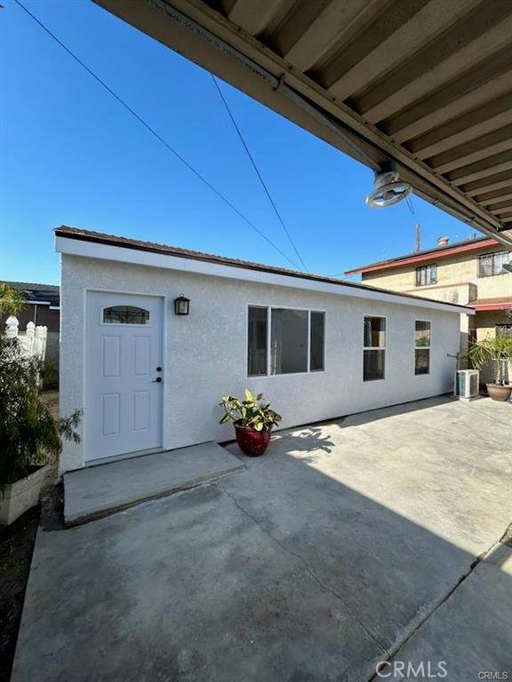 2033 Burnett Street - Photo 1