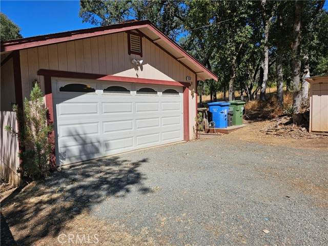 5532 Pine Avenue - Photo 1