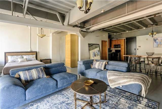 312 5th Street - Photo 1