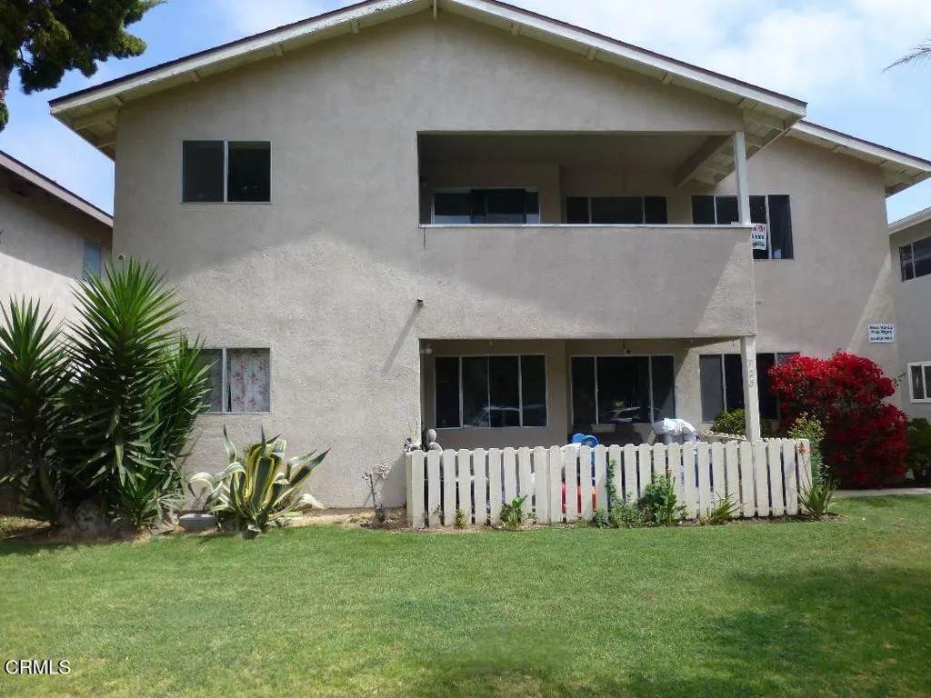 723 Ivywood Drive - Photo 1