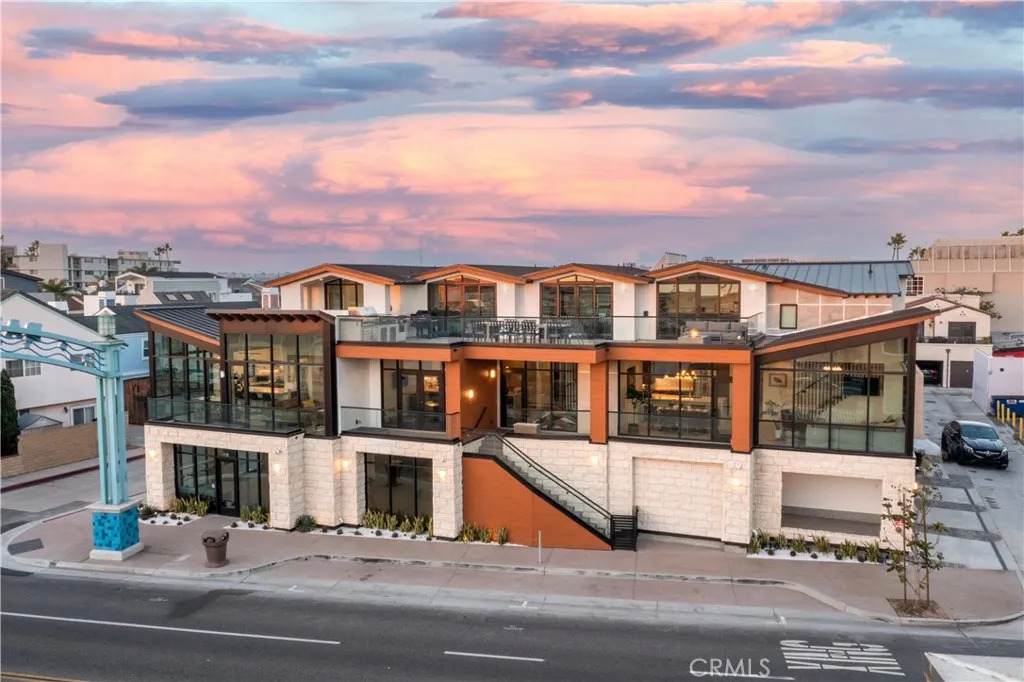 502 Balboa Boulevard - Photo 1