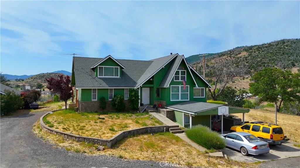 405 Old Cottonwood Creek Rd - Photo 1