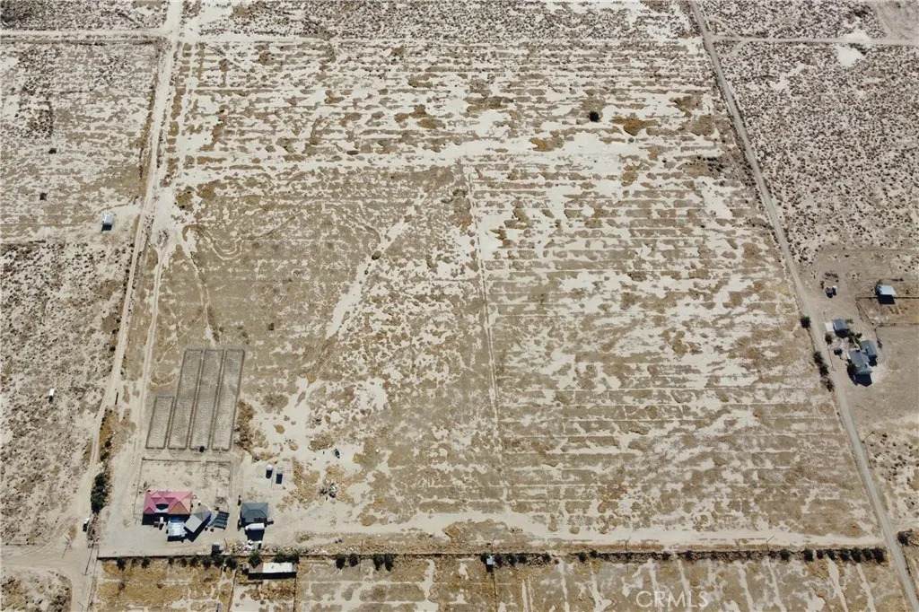 48801 97th E Street - Photo 1