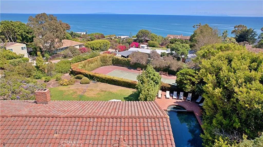 7161 Grasswood Avenue - Photo 1