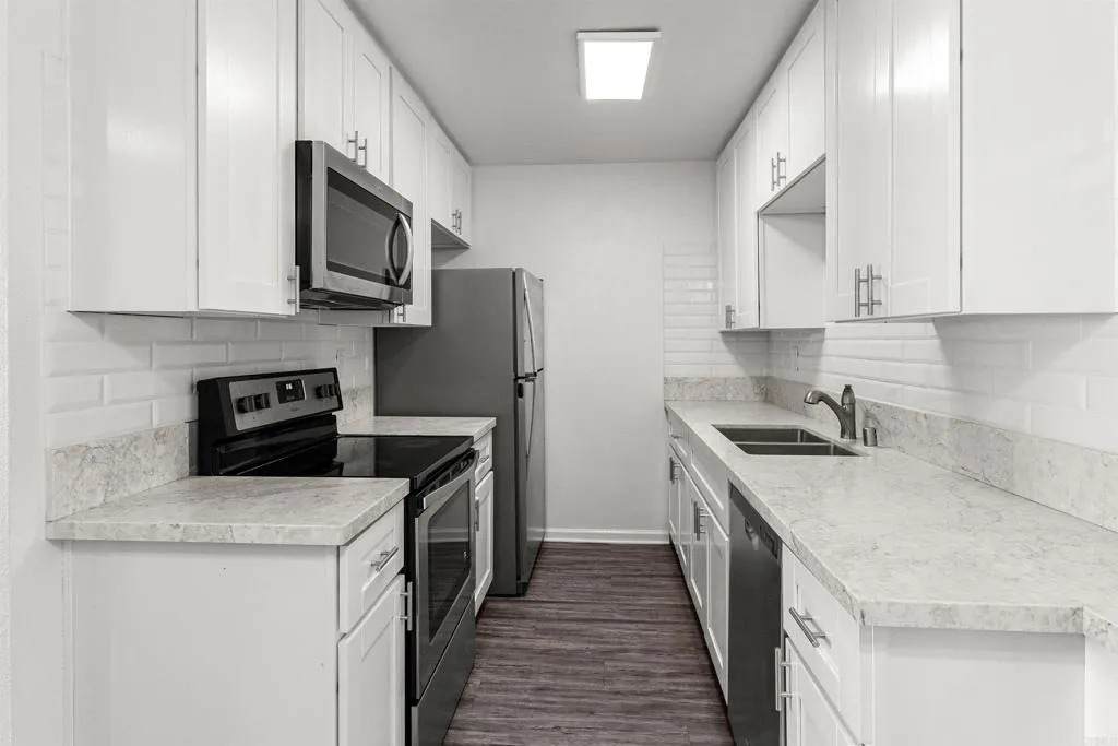 528 Anita Street - Photo 1