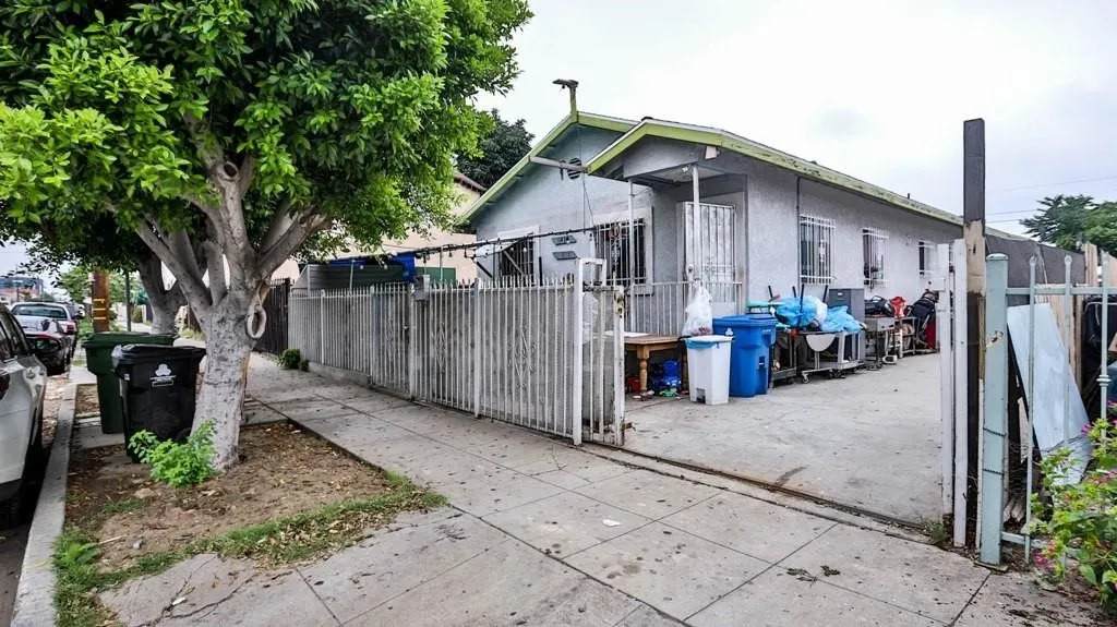 6414 Hoover Street - Photo 1