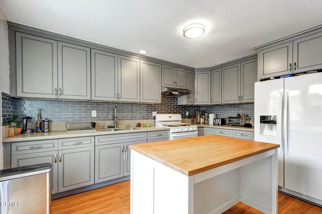 12557 Pinehurst Street - Photo 1