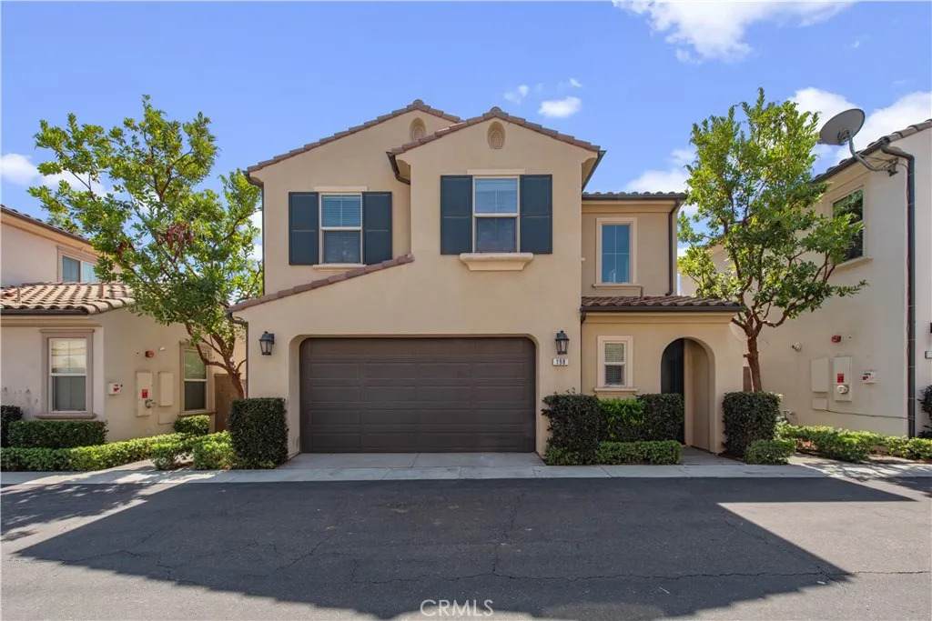 198 Desert Bloom - Photo 1