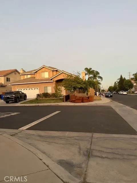 11347 Elwood Avenue - Photo 1