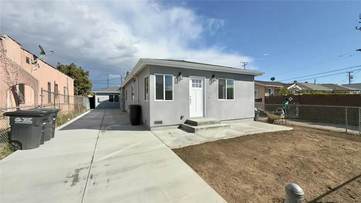 1346 Fraser Avenue - Photo 1