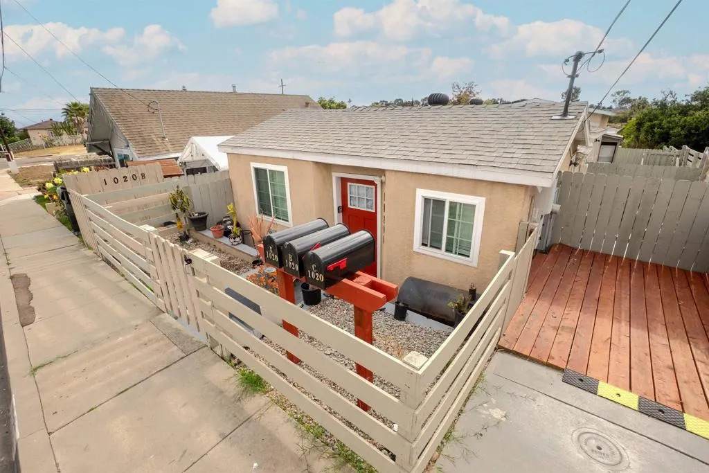 1020 41st St. - Photo 1