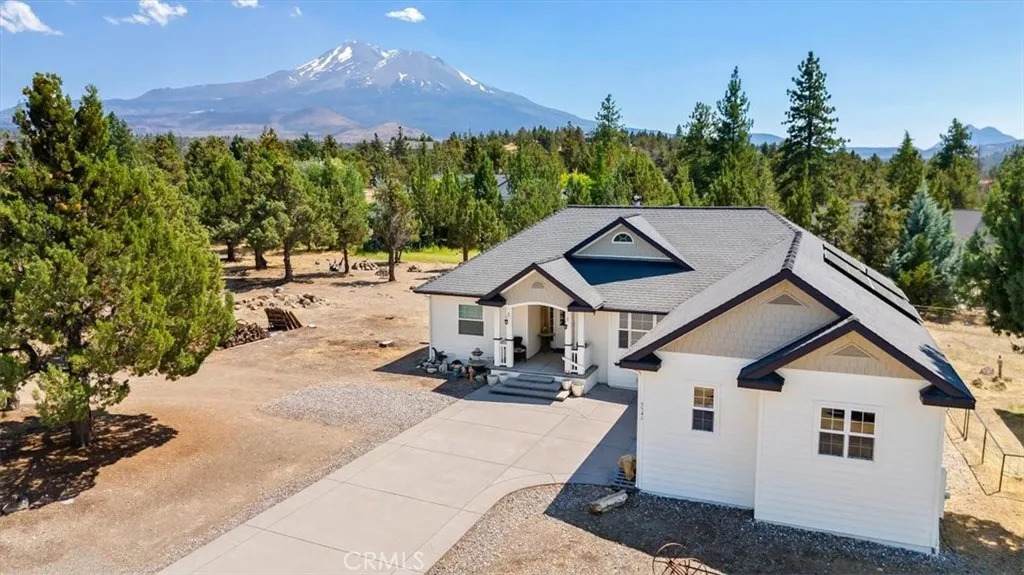 5541 Lake Shastina Drive - Photo 1