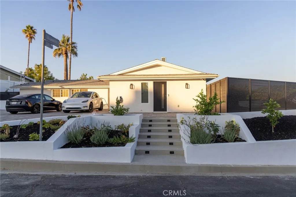 20551 Rhoda Street - Photo 1