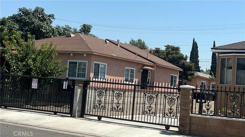 646 Kern Avenue - Photo 1