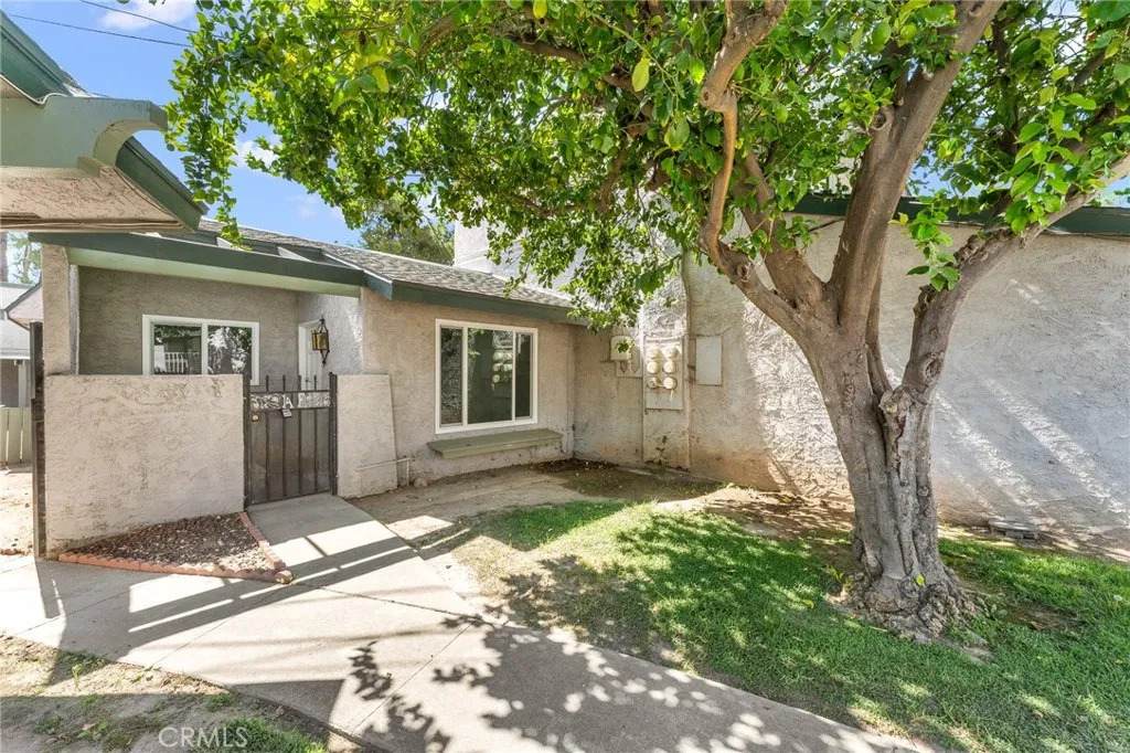 3600 Mountain Avenue - Photo 1