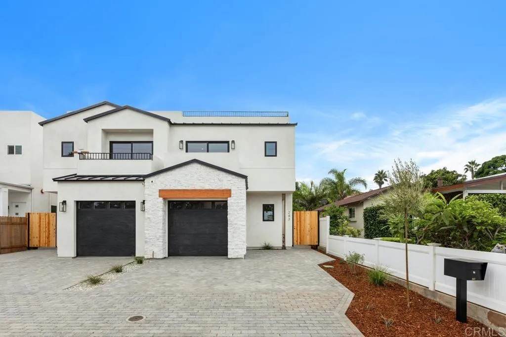 243 Dahlia Avenue - Photo 1