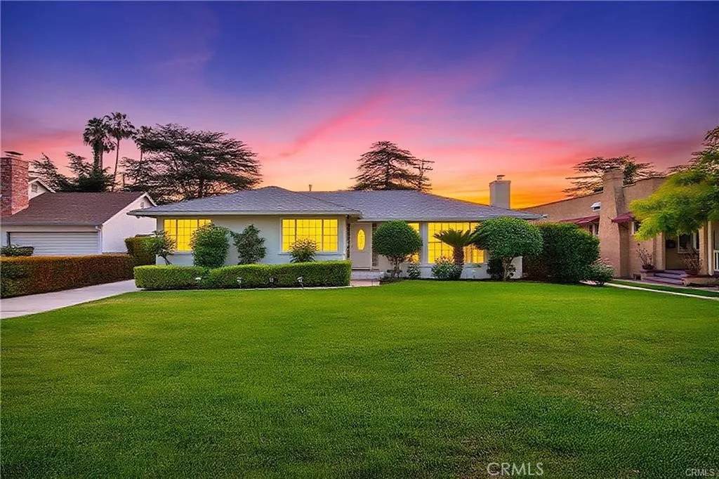 2030 Paloma Street - Photo 1