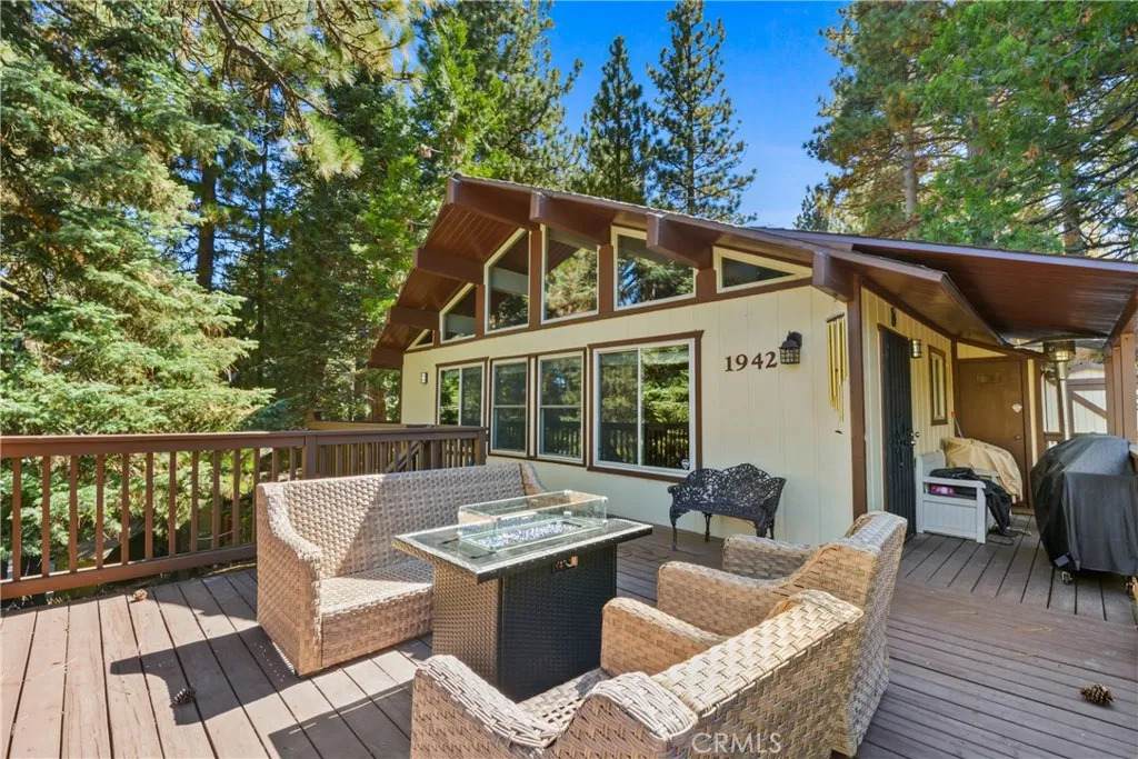 1942 Wilderness Rd - Photo 1