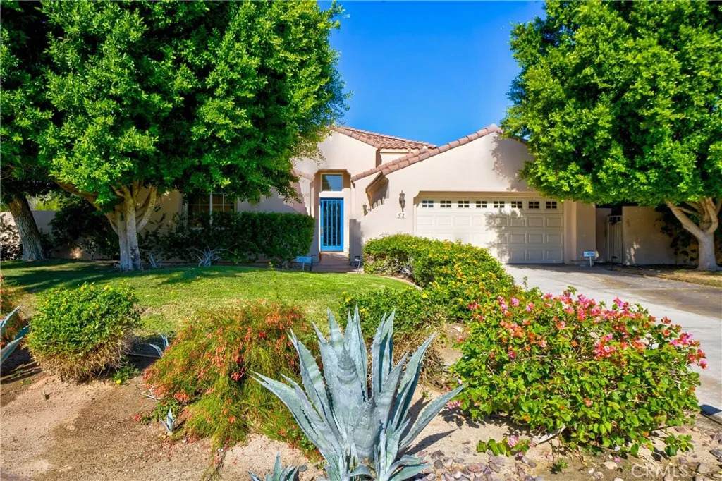 51 Via Bella - Photo 1