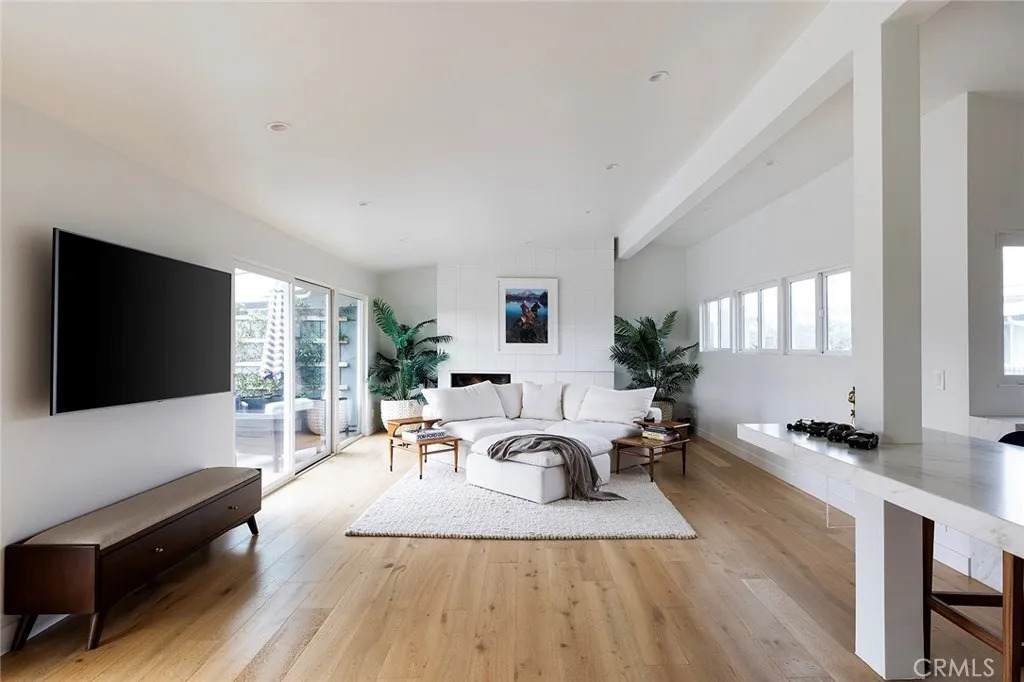 1504 Westcliff Drive - Photo 1