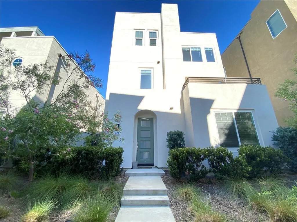 582 Cultivate - Photo 1