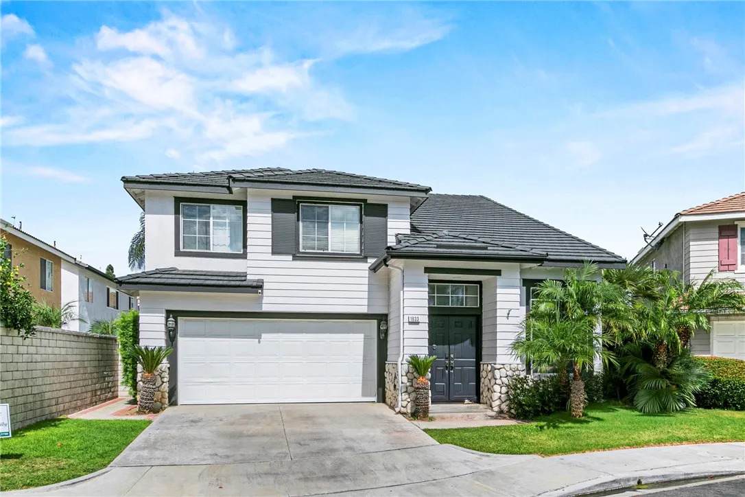 1833 Taft Ln - Photo 1