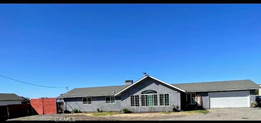 17225 Custer - Photo 1