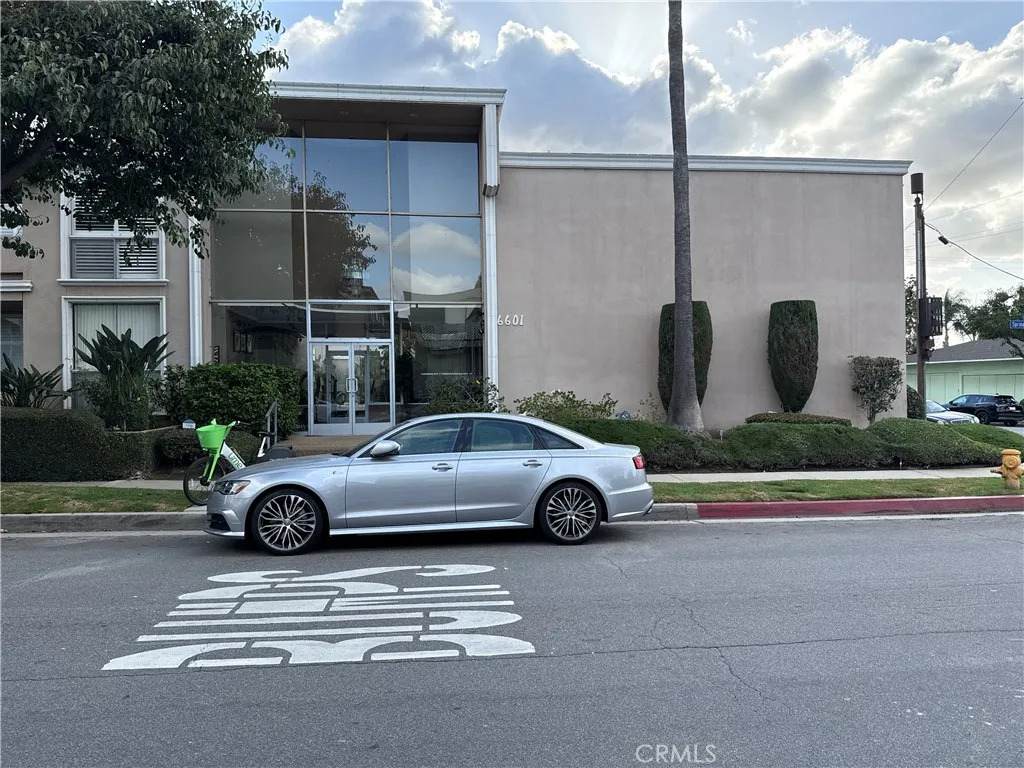 6601 Springpark - Photo 1