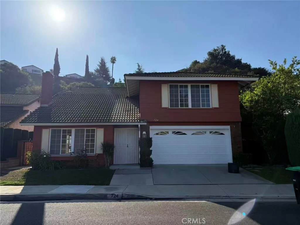 724 Barnum Way - Photo 1