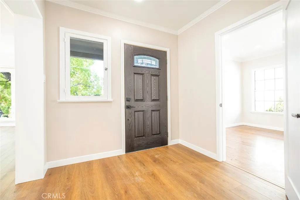 741 Doran - Photo 1