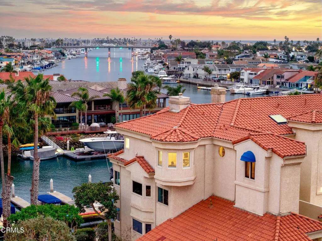 4252 Harbour Island Lane - Photo 1