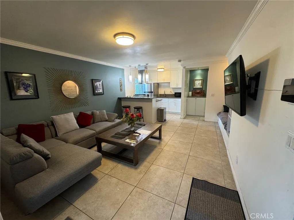 2121 Camino St - Photo 1