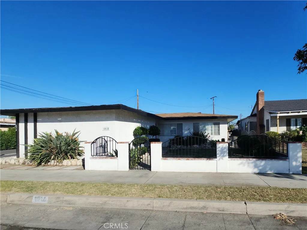 4918 Rosemead - Photo 1