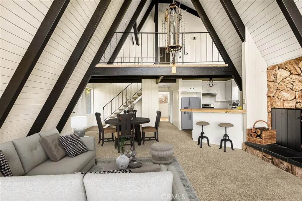 206 Fairway - Photo 1