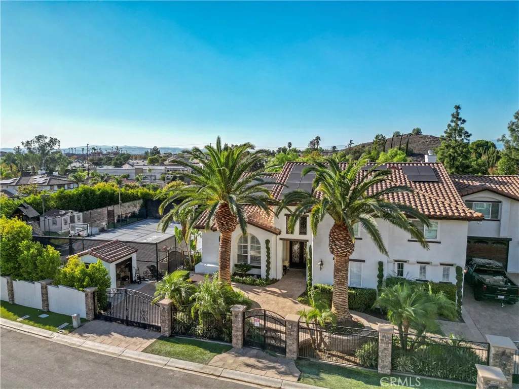 1211 Thoroughbred Lane - Photo 1