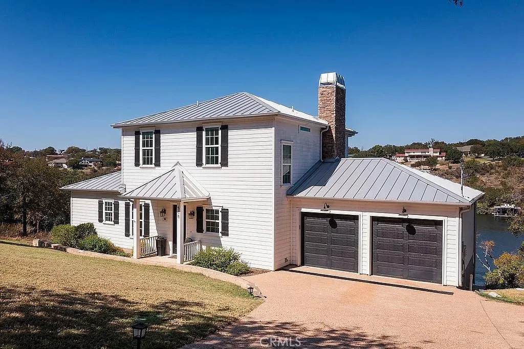 508 Los Escondidos Street - Photo 1