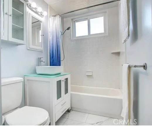 1573 Casarin Avenue - Photo 1