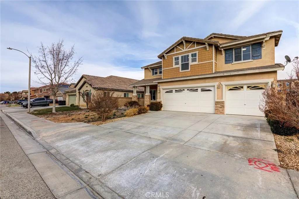 44256 Sunmist - Photo 1