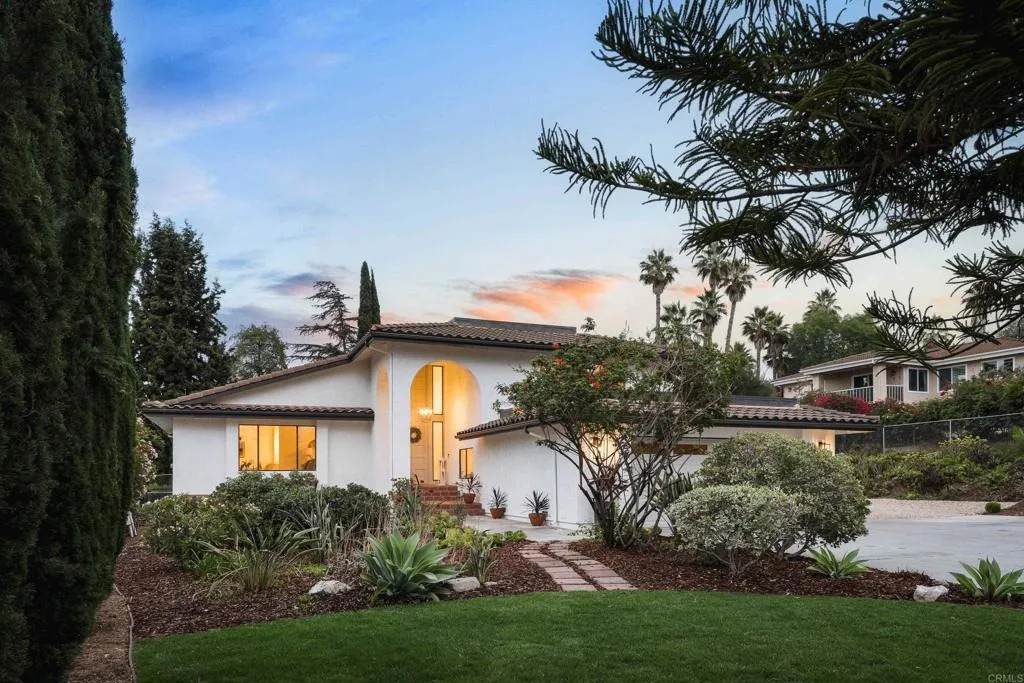 1657 Foothill Drive - Photo 1